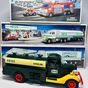 Hess Truck Lot :1982, 1990, 1992 & 2005 All Were Tested And Works